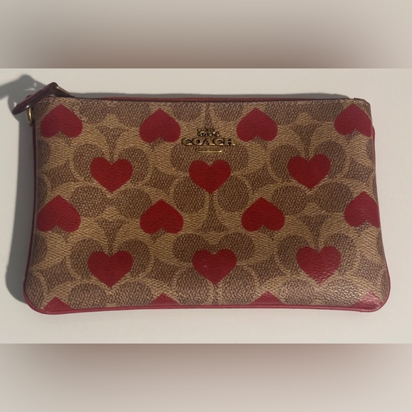Coach | Bags | Coach Tan And Red Heart Valentine 222 Special